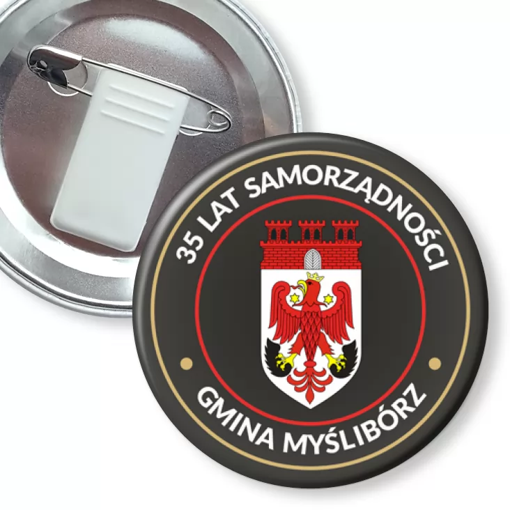 przypinka z żabką i agrafką 35 lat samorządności Gminy Myślibórz