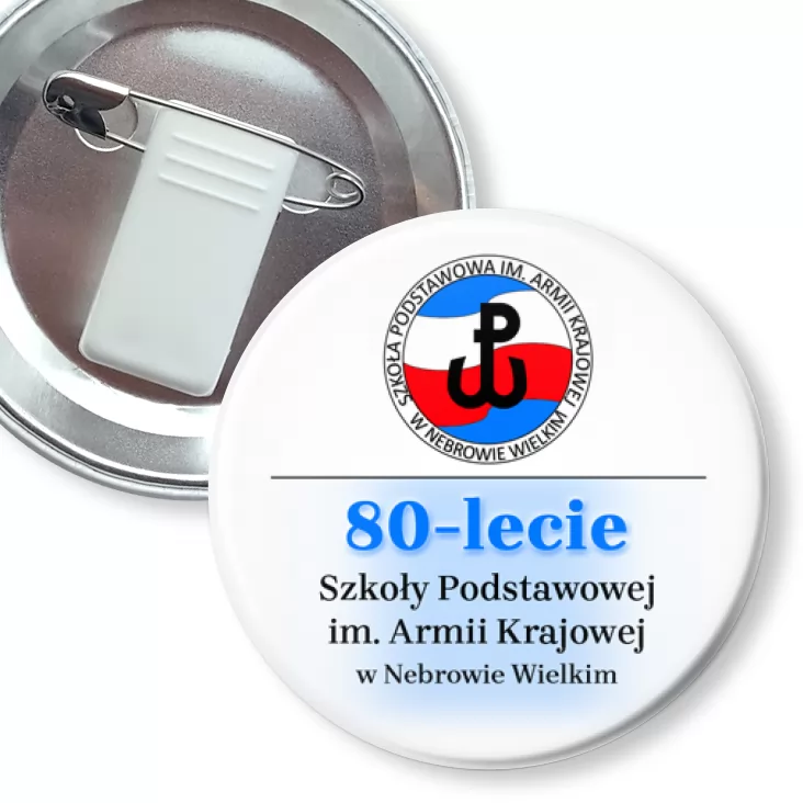 przypinka z żabką i agrafką Jubileusz 80-lecia SP im. Armii Krajowej w Nebrowie Wielkim