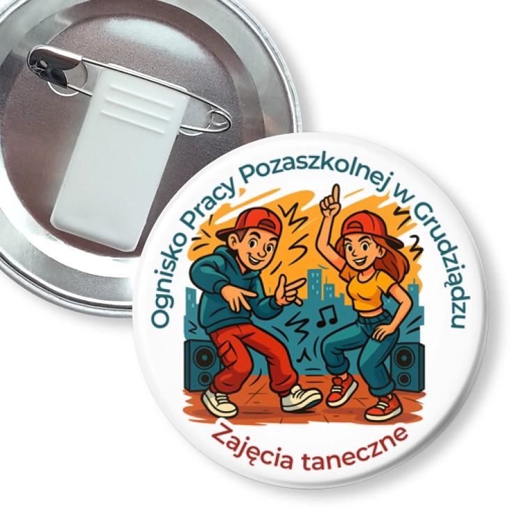 przypinka z żabką i agrafką Ognisko Pracy Pozaszkolnej w Grudziądzu. Zajęcia taneczne