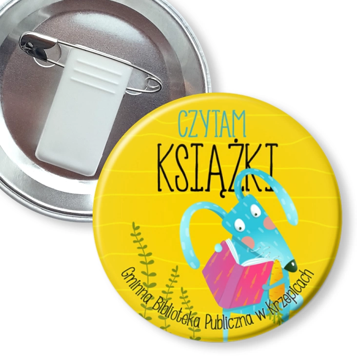 przypinka z żabką i agrafką Czytam Książki Biblioteka w Krzepicach
