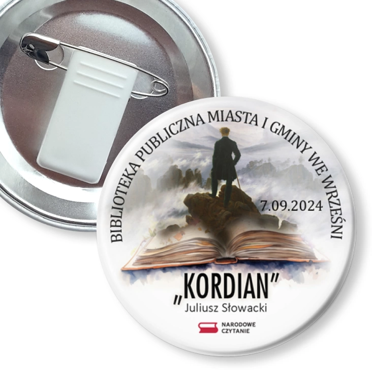 przypinka z żabką i agrafką Kordian 2024 Biblioteka Publiczna Miasta i Gminy we Wrześni