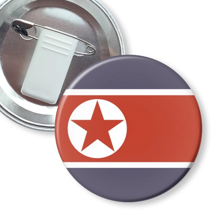 przypinka z żabką i agrafką nkorea