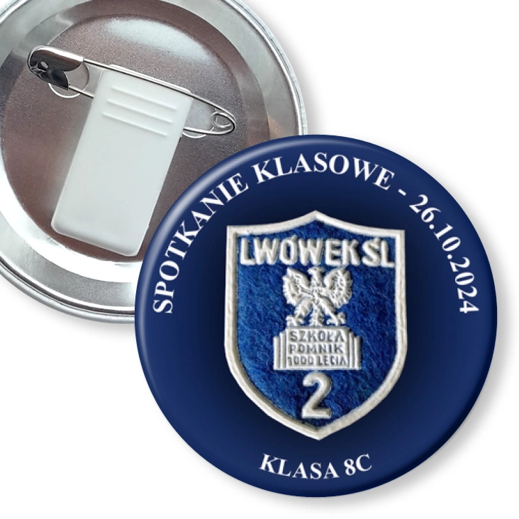 przypinka z żabką i agrafką Spotkanie klasowe 8c Lwówek Śląski