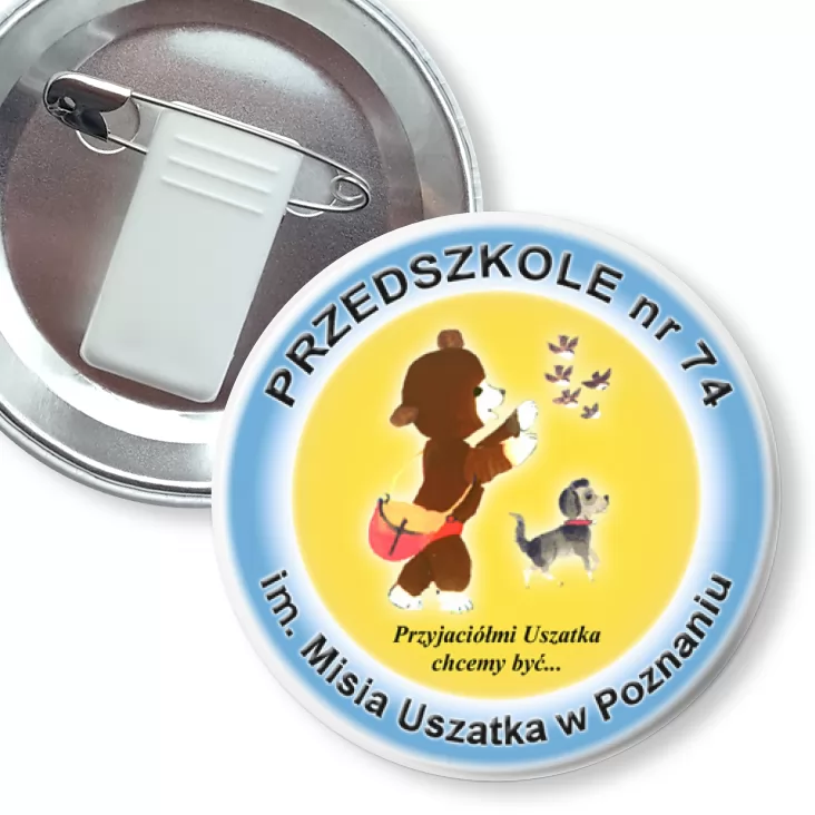 przypinka z żabką i agrafką Przedszkole nr 74 Misia Uszatka w Poznaniu