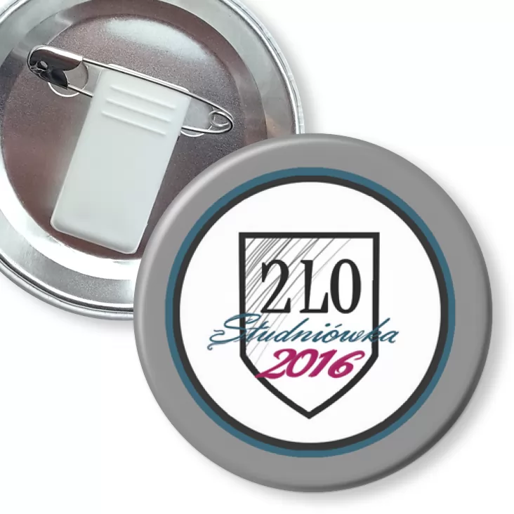 przypinka z żabką i agrafką Studniówka 2015 IIID