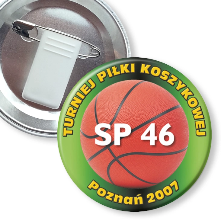 przypinka z żabką i agrafką Turniej Piłki Koszykowej w SP 46