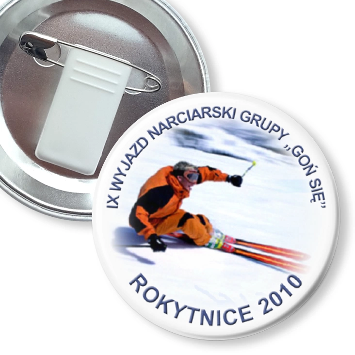 przypinka z żabką i agrafką Goń się - Rokytnice 2010