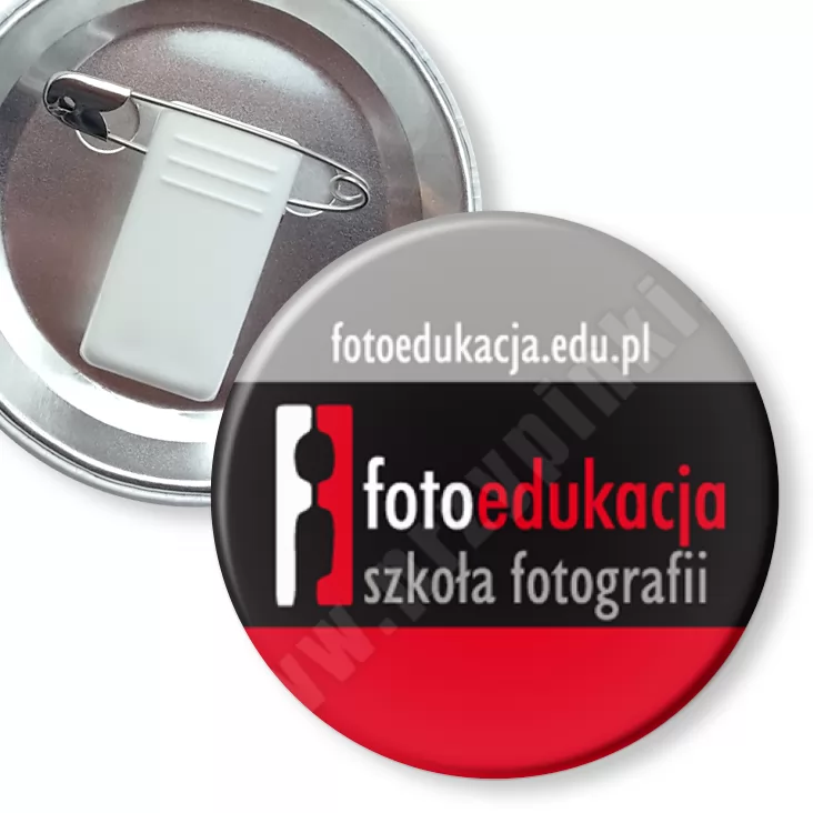 przypinka z żabką i agrafką Foto edukacja