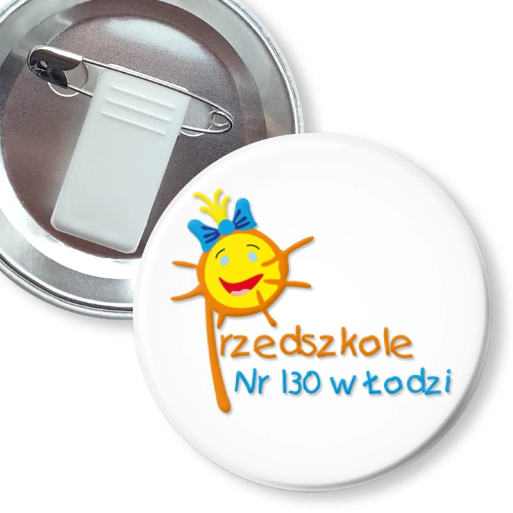 przypinka z żabką i agrafką Przedszkole nr 130 w Łodzi