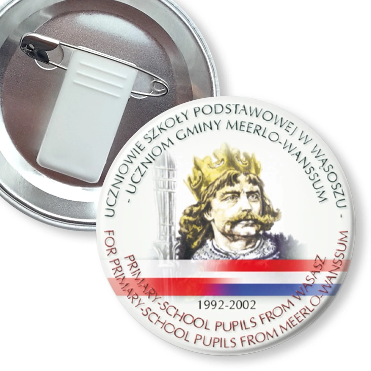 przypinka z żabką i agrafką Szkoła Podstawowa w Wąsoszu