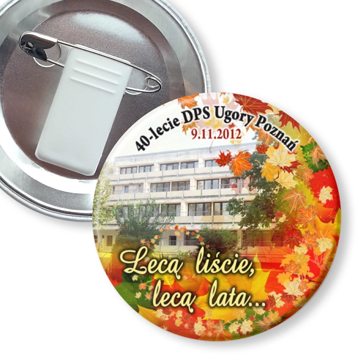 przypinka z żabką i agrafką 40-lecie DPS Ugory Poznań