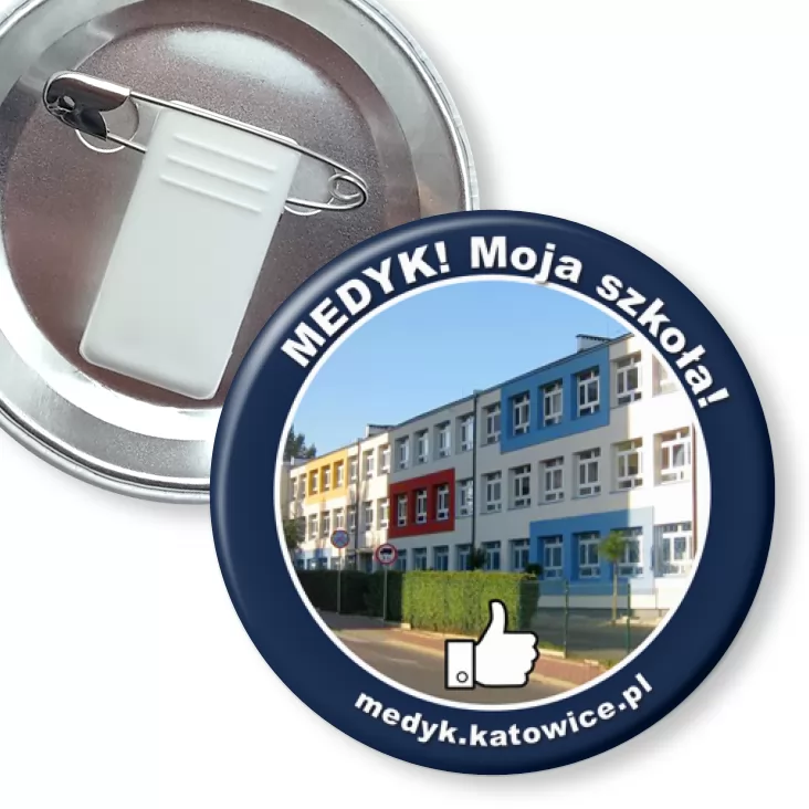 przypinka z żabką i agrafką Medyk! Moja szkoła