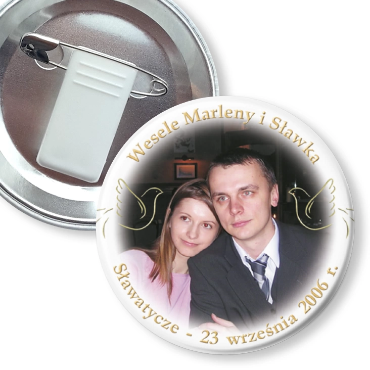 przypinka z żabką i agrafką Wesele Marleny i Sławka
