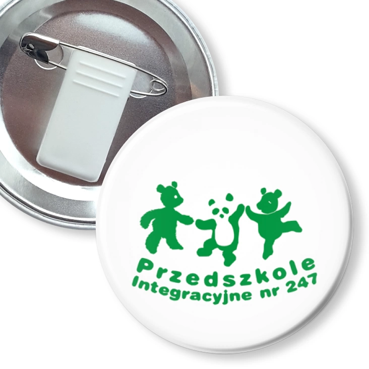 przypinka z żabką i agrafką Przedszkole Integracyjne nr 247