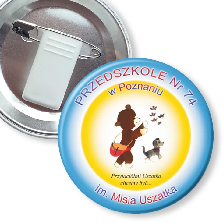 przypinka z żabką i agrafką Przedszkole nr 74 w Poznaniu