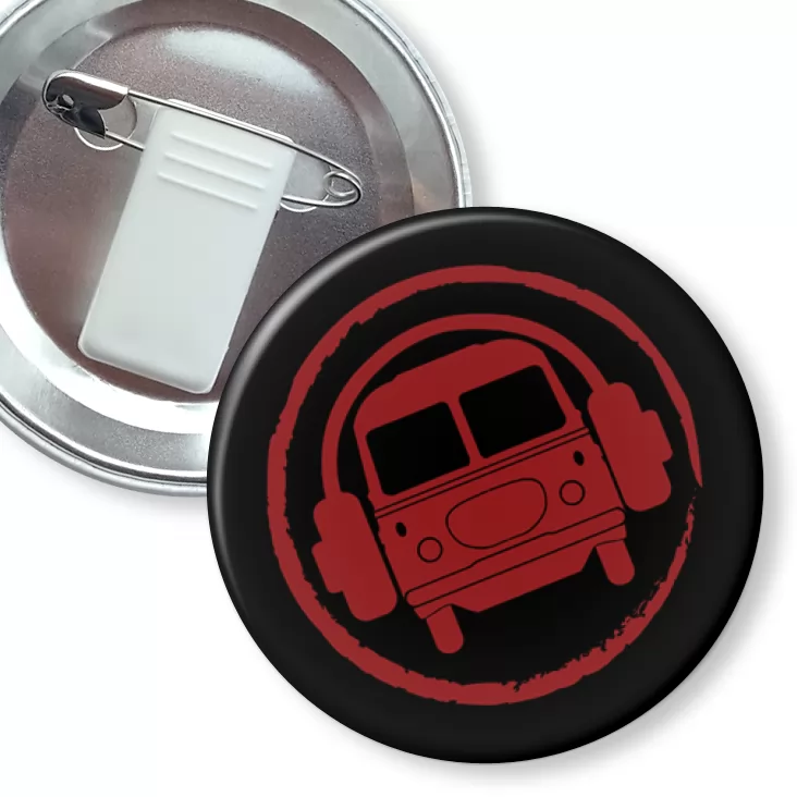 przypinka z żabką i agrafką Czerwony autobus