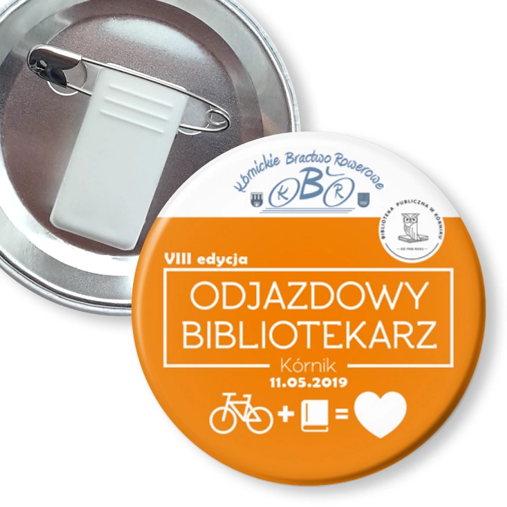 przypinka z żabką i agrafką Odjazdowy Bibliotekarz Kórnik 2019